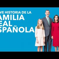 ¿Cuál es el papel constitucional de la Familia Real Española?